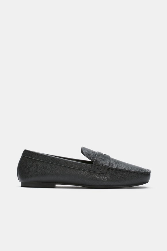 Jade Loafer  Black  hi-res