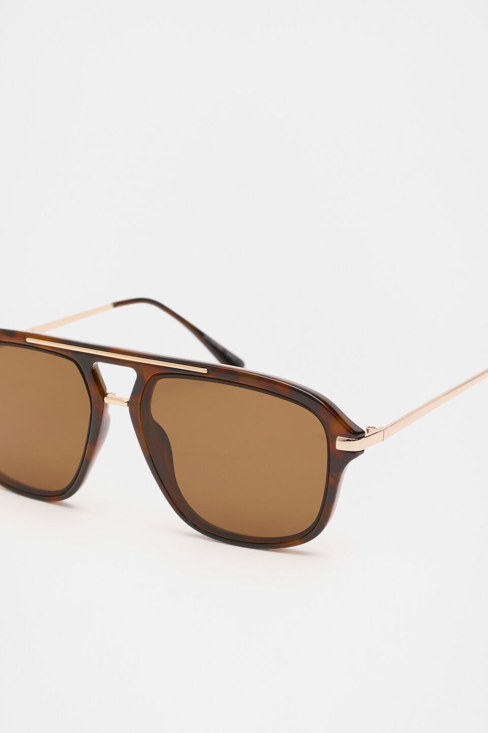 Amanda Aviator Sunglasses  Dark Tort