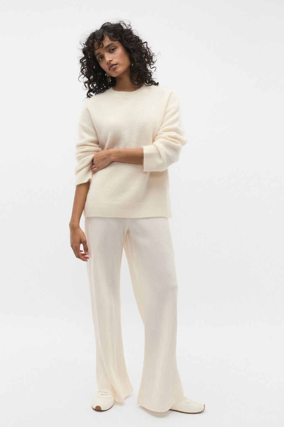 Fluffy Crew Neck Knit  Coconut Cream