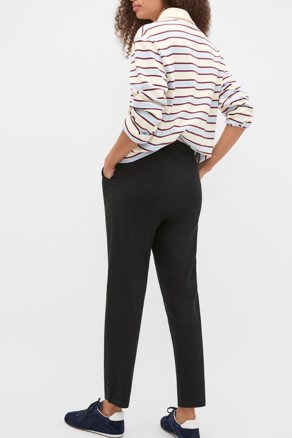 Core Heritage Jersey Trackpant  Black  hi-res