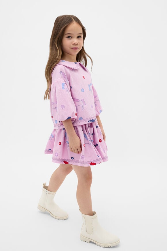 Horse Top  Orchid  hi-res