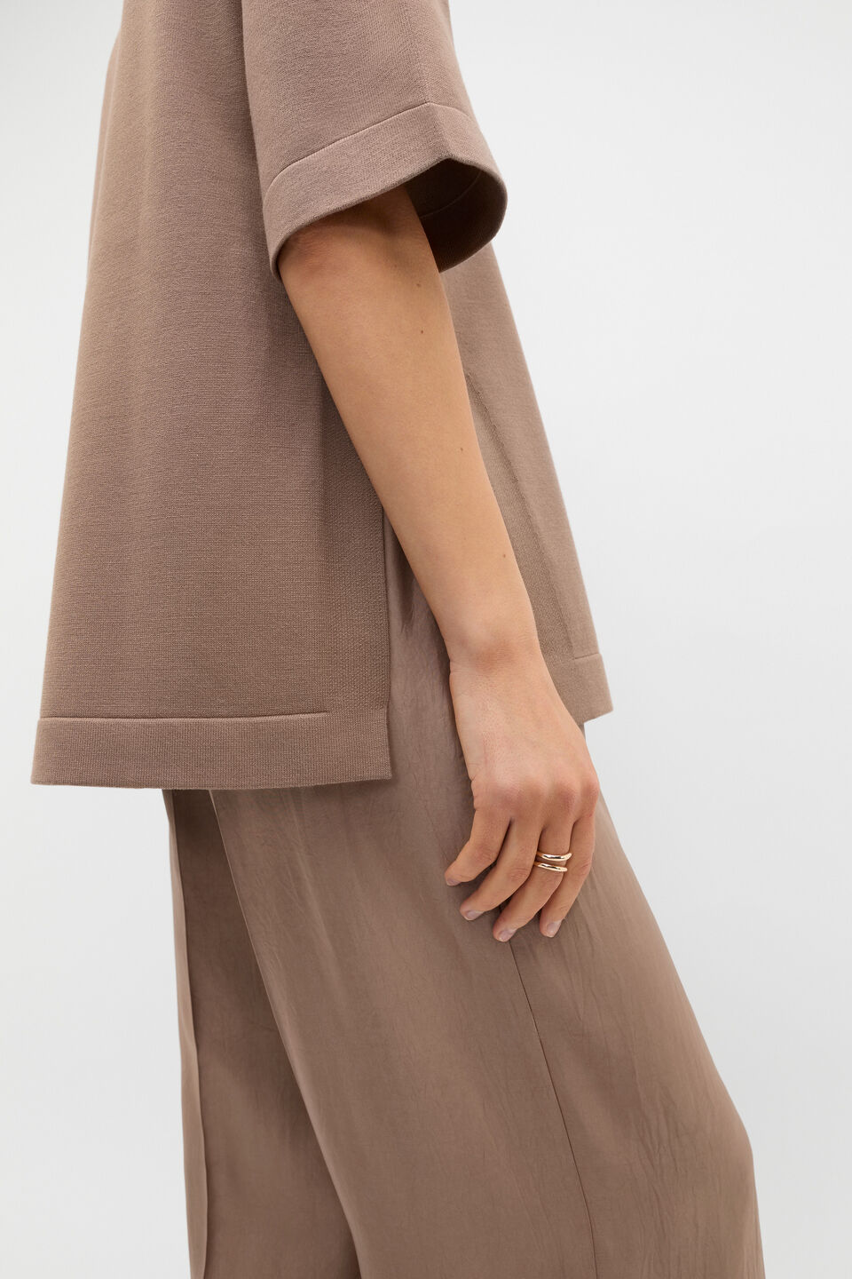 Oversized Side Split Knit  Nutmeg