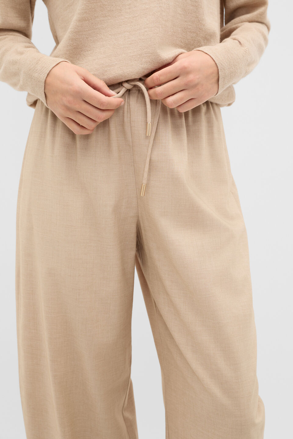 Soft Suiting Barrel Leg Pant  Sandstone Cross Dye