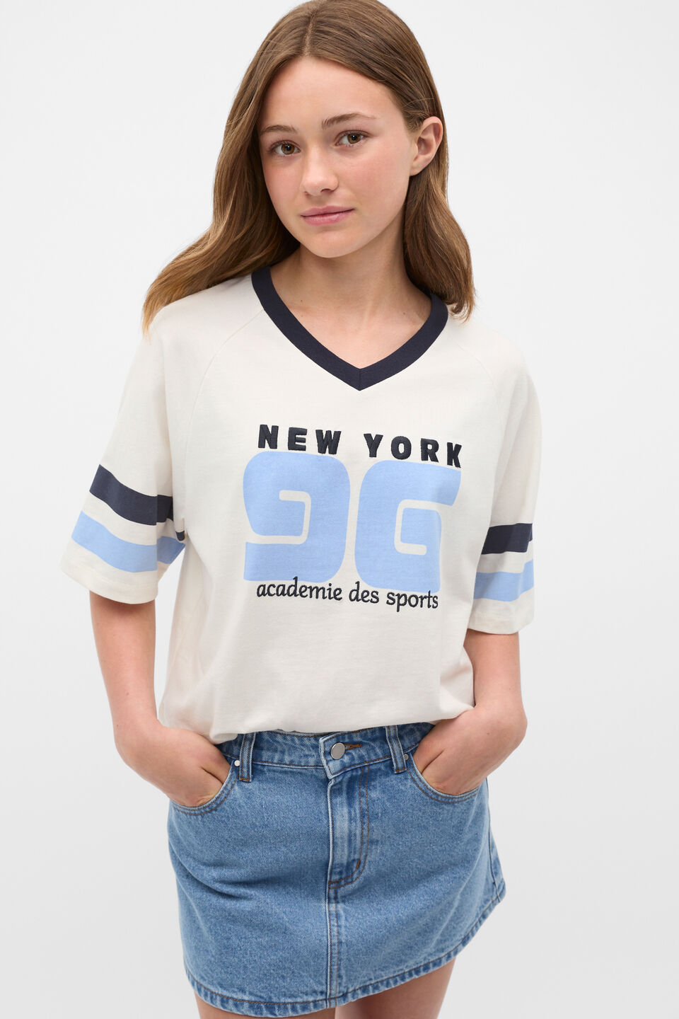 Sporty V Neck Tee  Classic Cream