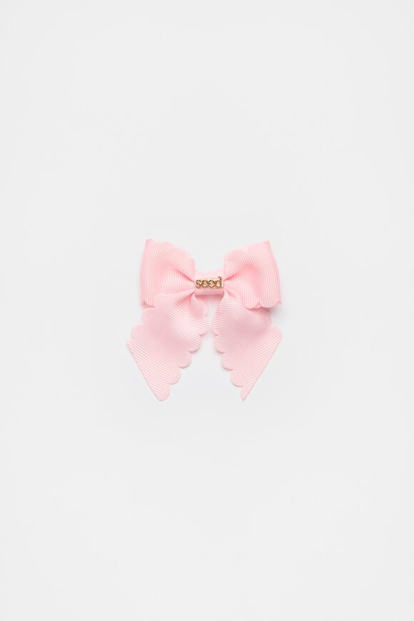 Heritage Scallop Bow Duck Clip  Rose Petal  hi-res