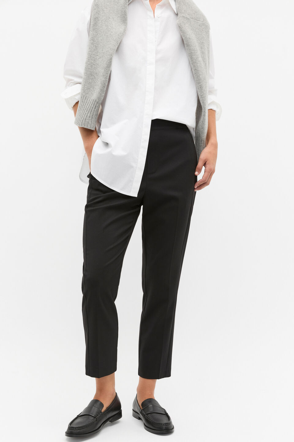 Slim Leg Elasticated Pant  Black