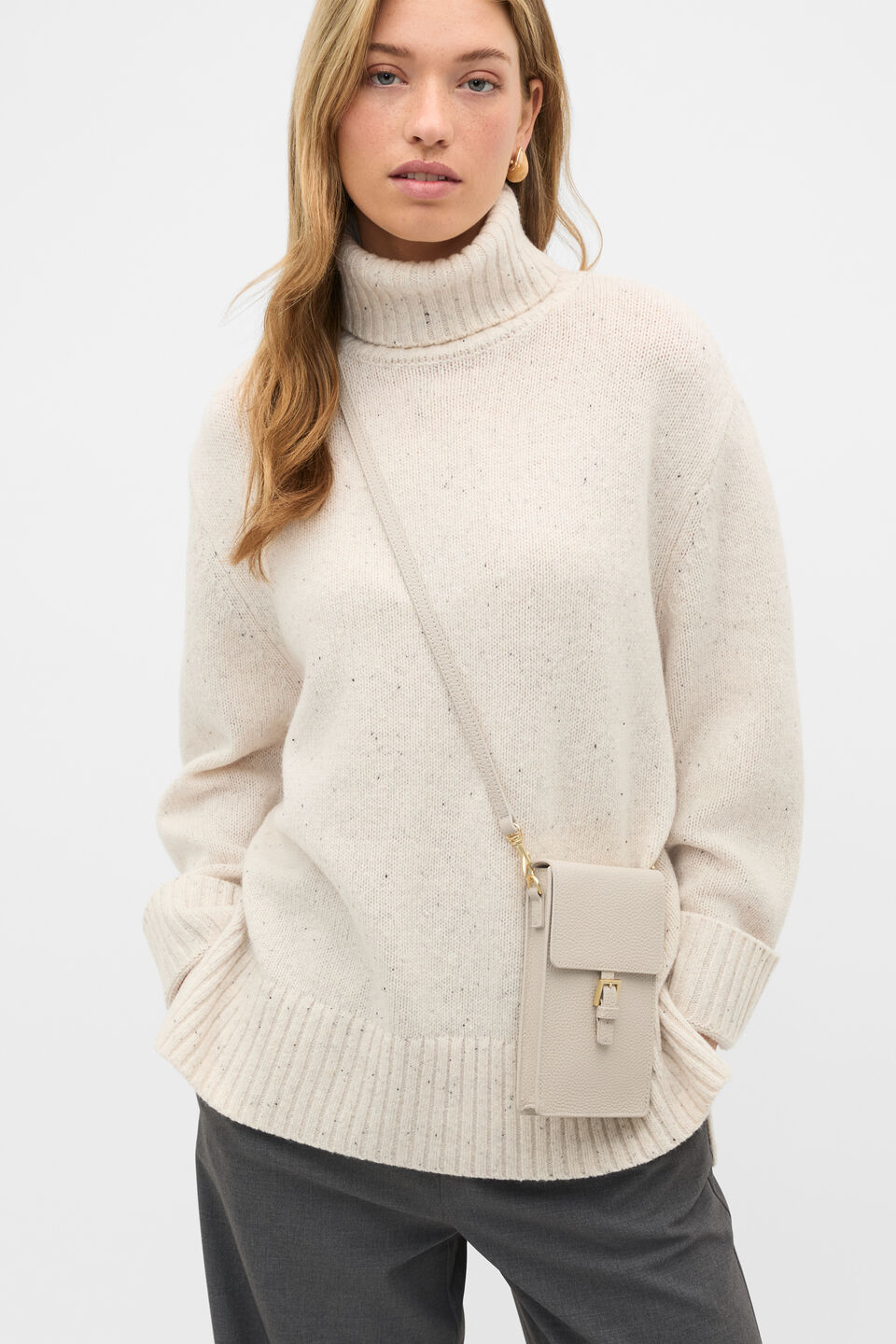 Leather Everyday Crossbody  Cream