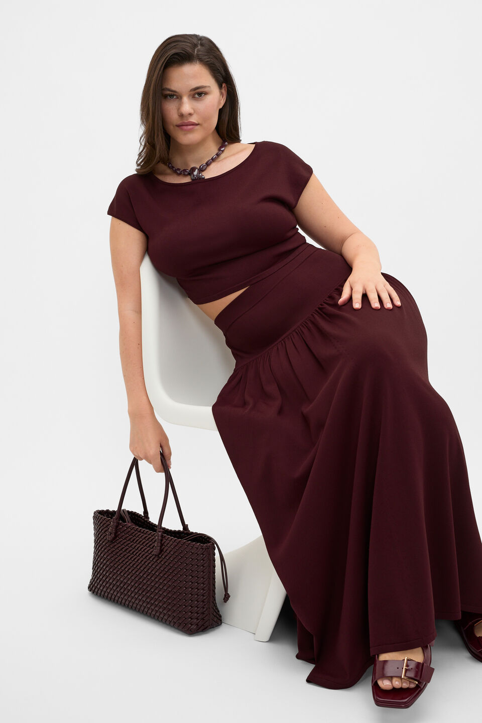 Compact Crepe Knit Skirt  Plum Red