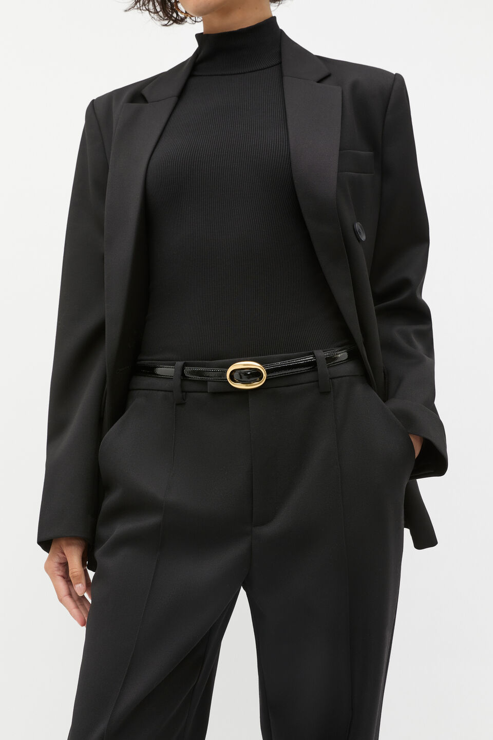Carmen Oval Buckle Belt  Black Patent
