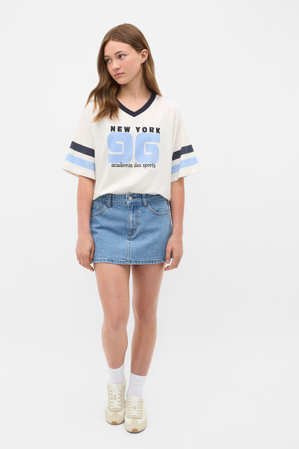 Sporty V Neck Tee  Classic Cream