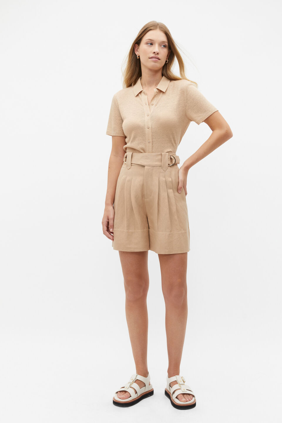 D Ring Mid Length Short  Nougat