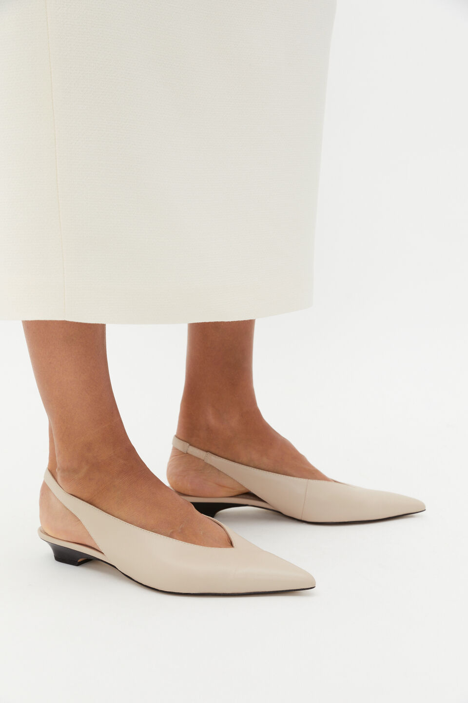 Avery Slingback  Oat