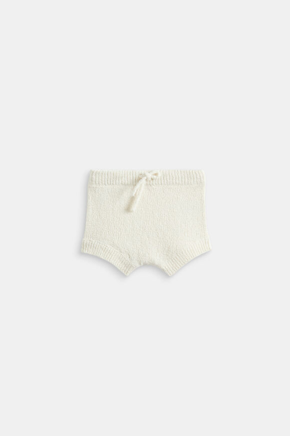Boucle Bloomer  Classic Cream  hi-res