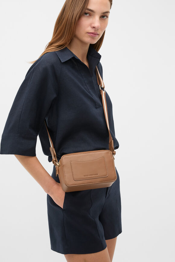 Camera Bag  Tan  hi-res