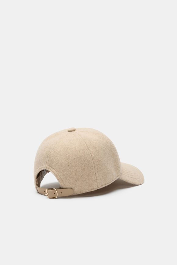 Felt Cap  Sandstone  hi-res