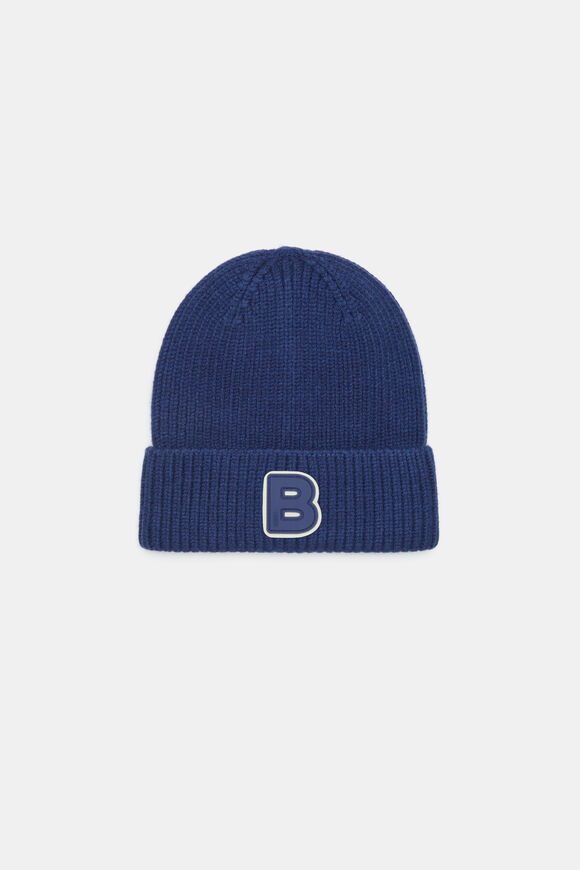 Initial Beanie  B  hi-res