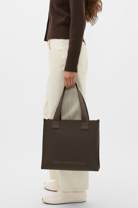 Seed Knit Tote  Coffee Bean  hi-res