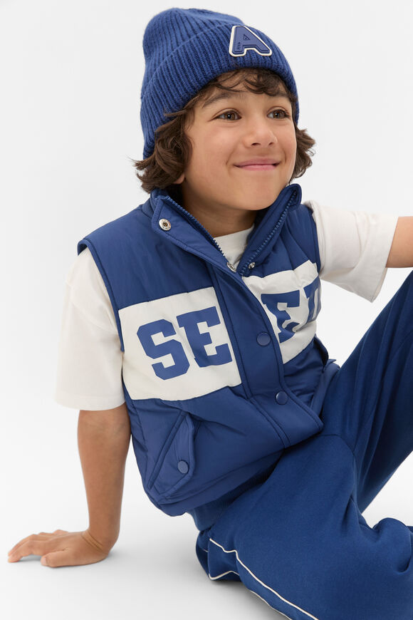 Initial Beanie  M  hi-res