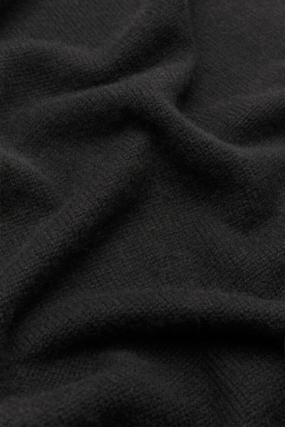 Mini Triangle Scarf  Black  hi-res