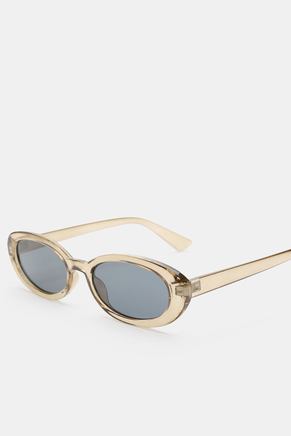 Sadie Oval Sunglasses  Caper