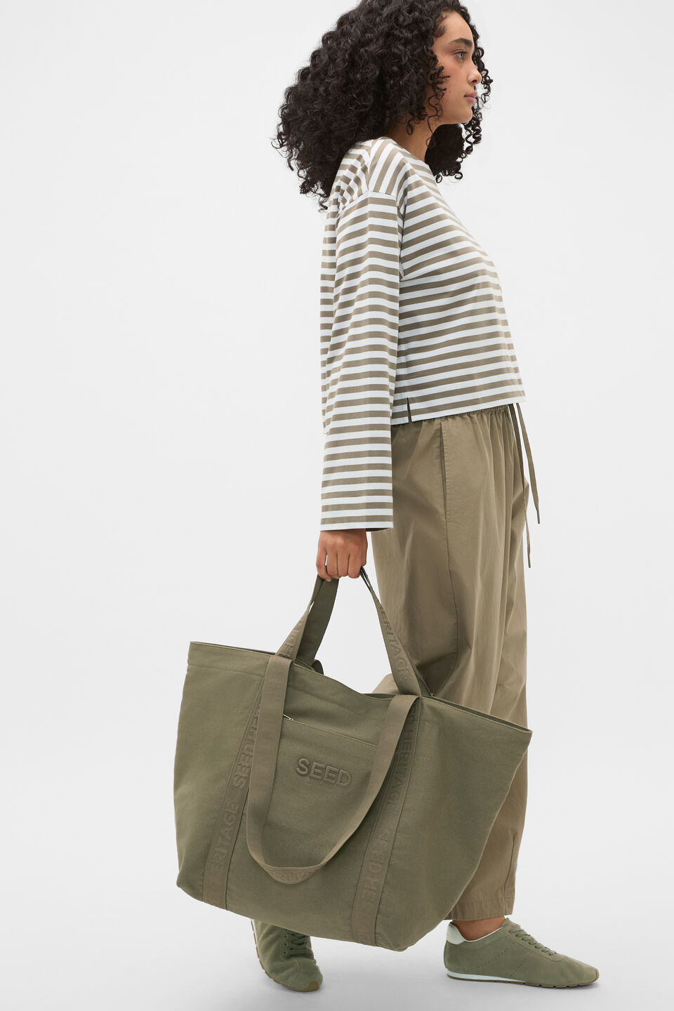 Seed Overnight Bag  Caper