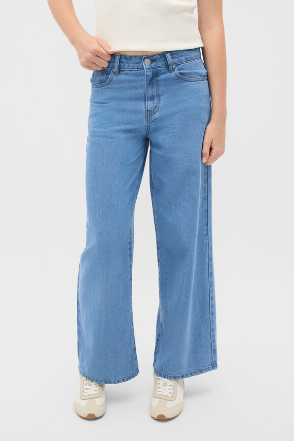 Core Straight Jean  Mid Classic  hi-res