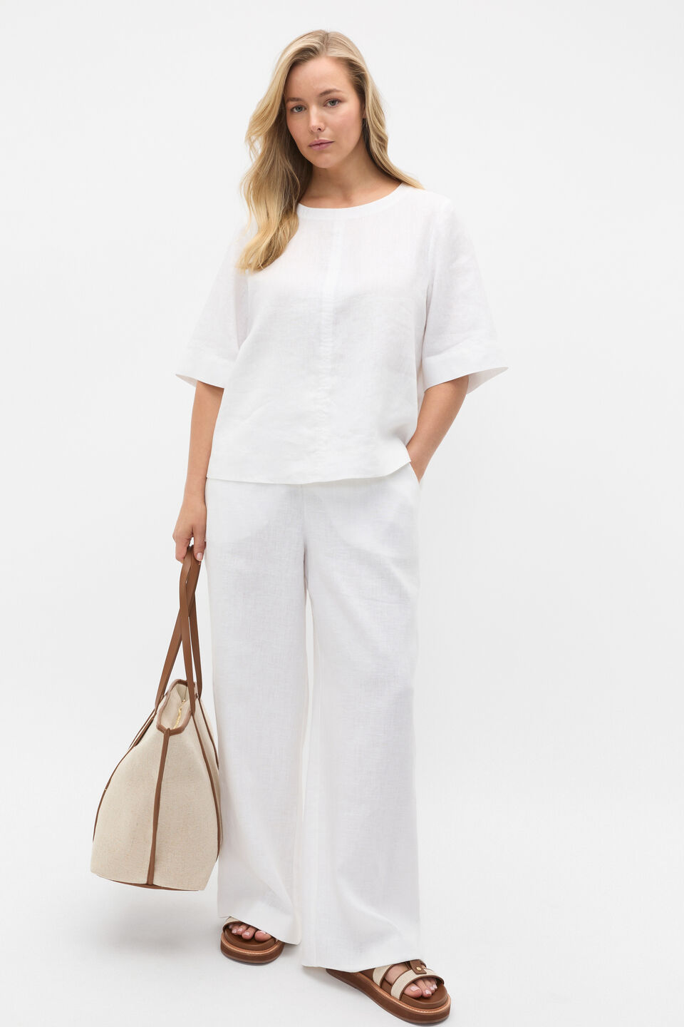 Core Linen Tee  Whisper White