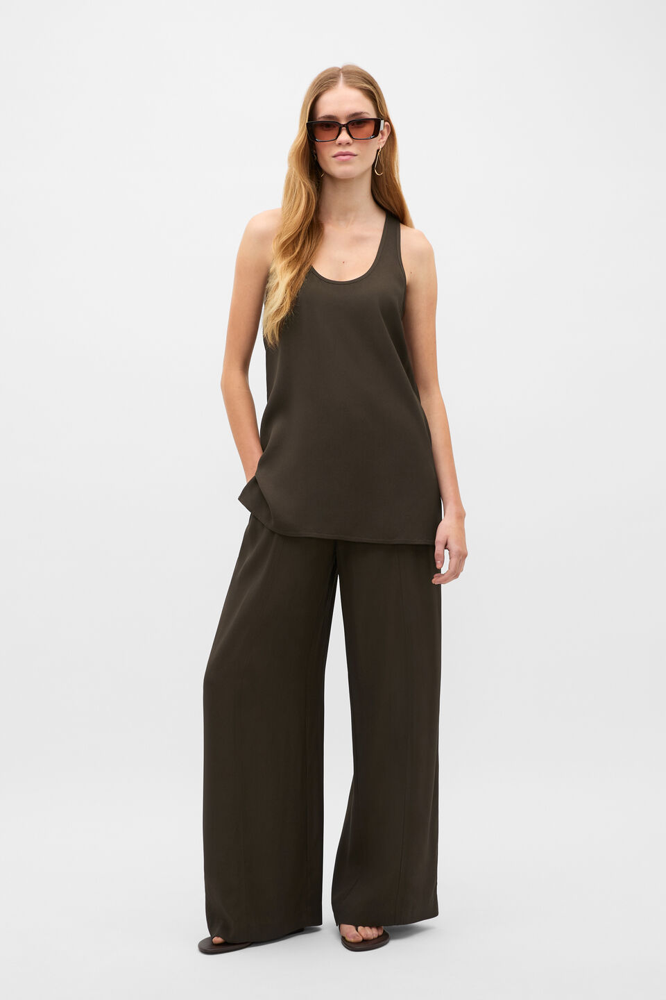 Satin Back Wide Leg Pant  Dark Espresso