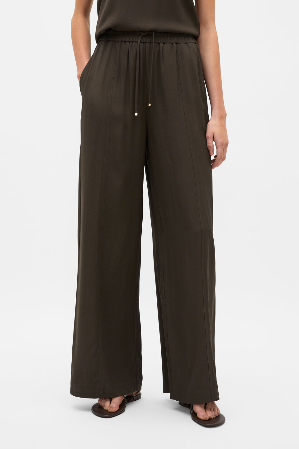 Satin Back Wide Leg Pant  Dark Espresso