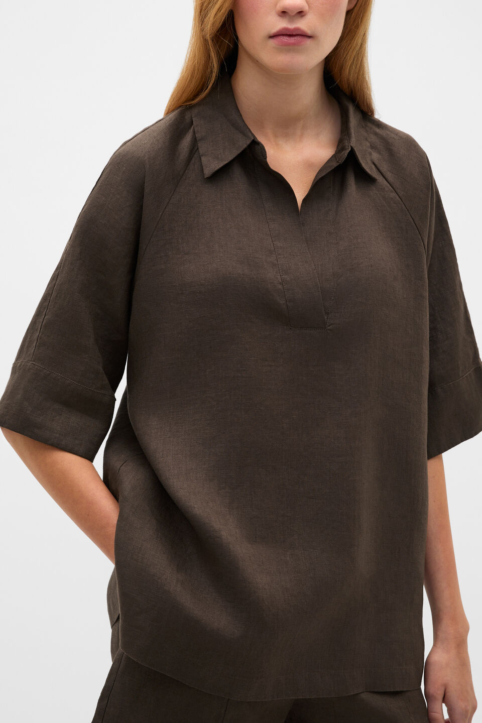 Core Linen Half Placket Popover  Dark Espresso