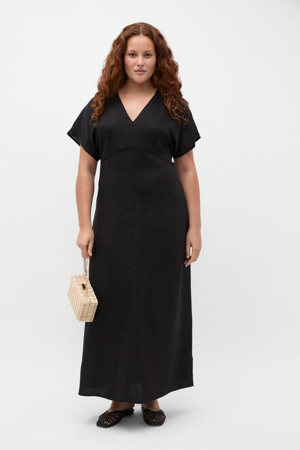 Linen V Neck Midi Dress  Black