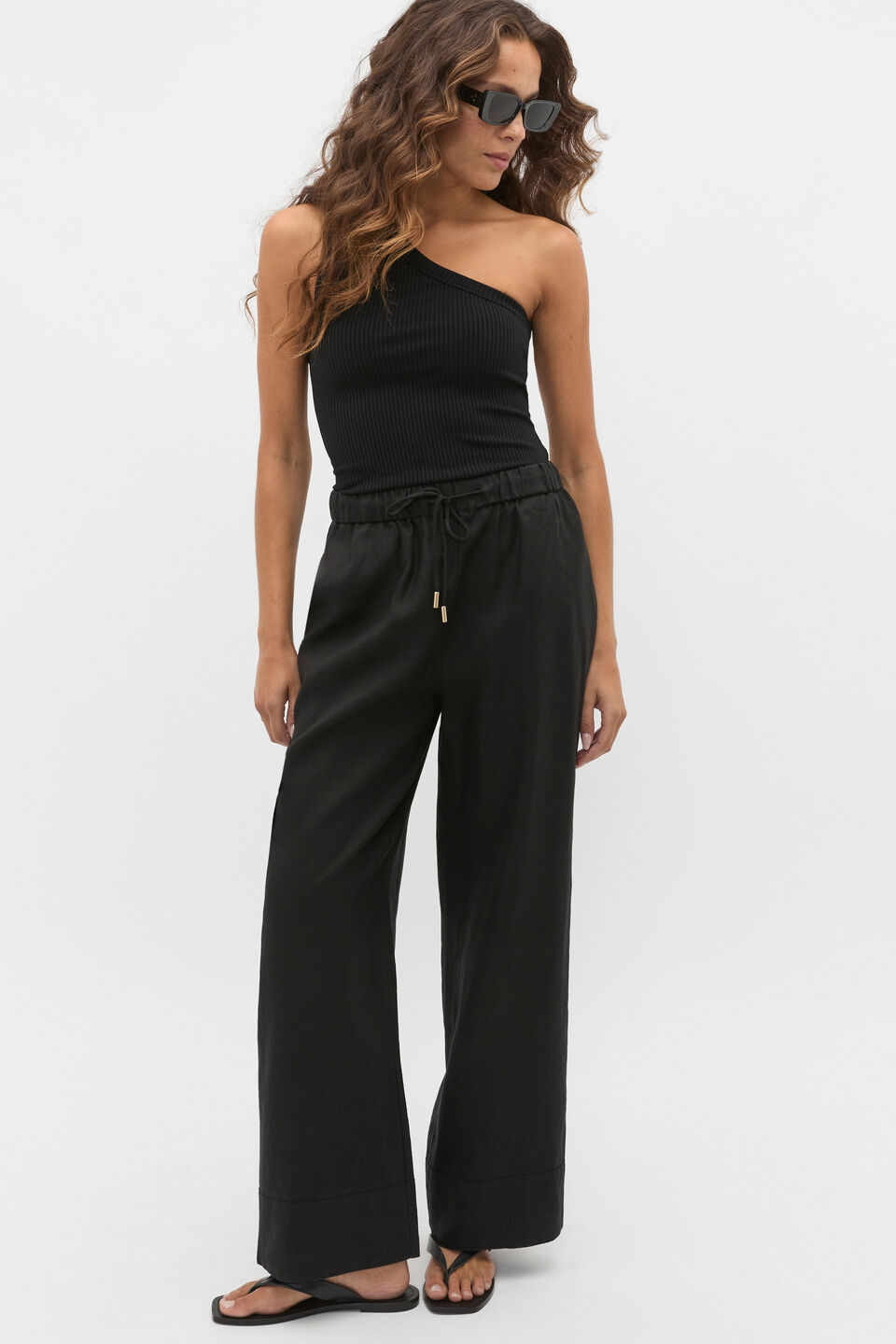 Rib One Shoulder Tank  Black