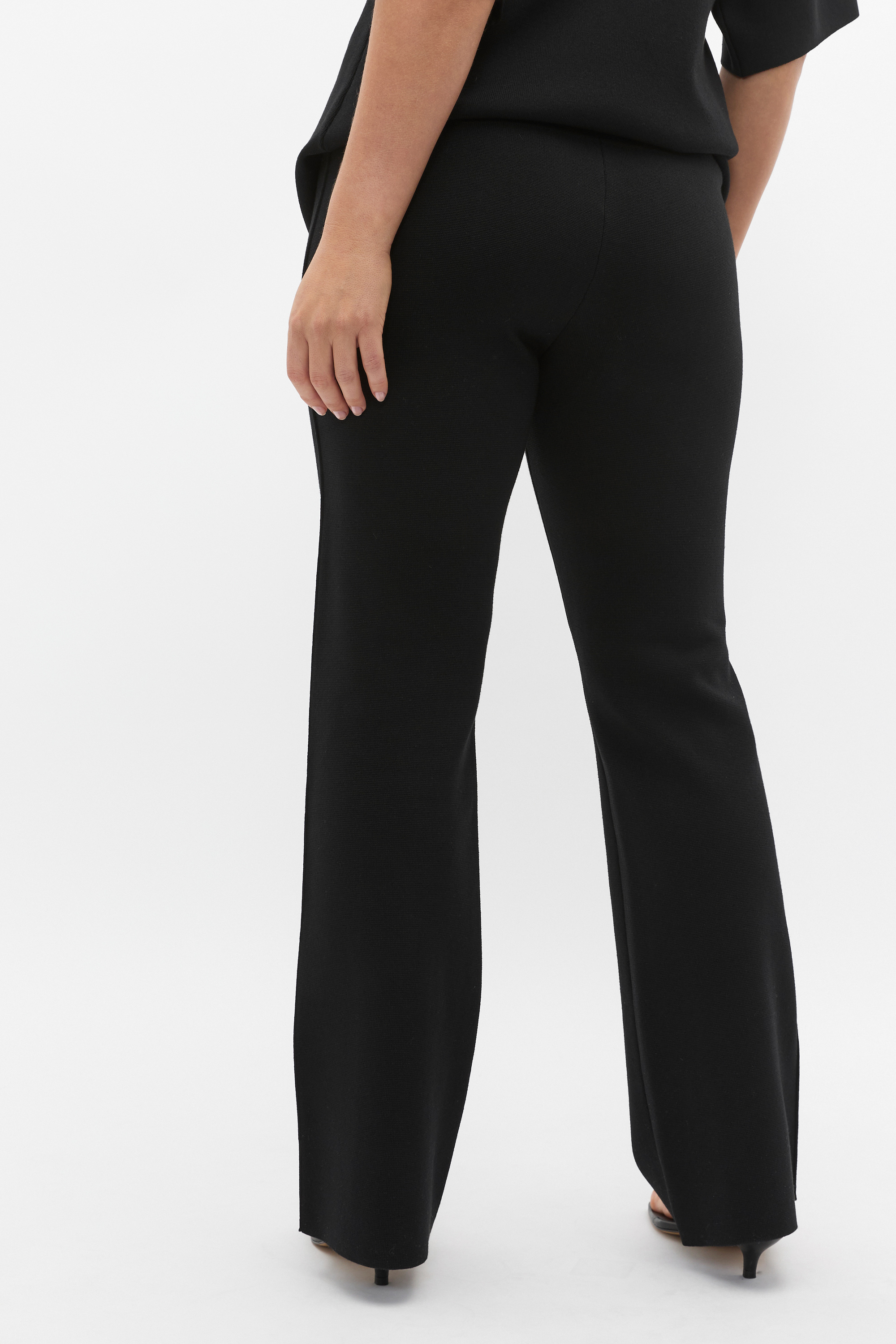 Crepe Knit Pintuck Pant | Black | Seed Heritage