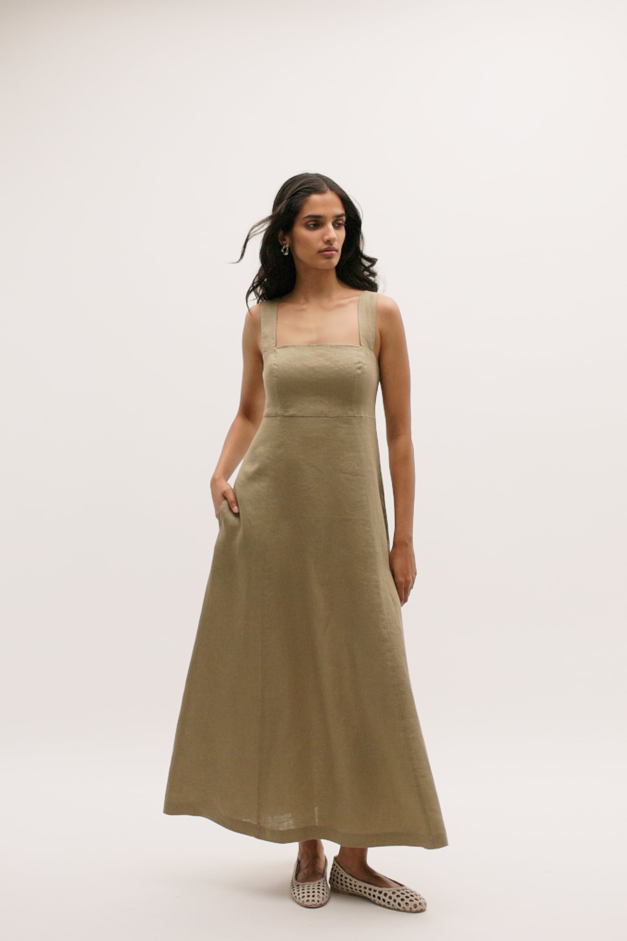 linen maxi dress sleeves Bianca Linen Maxi Dress in Magical Blossom Cream M main image 1