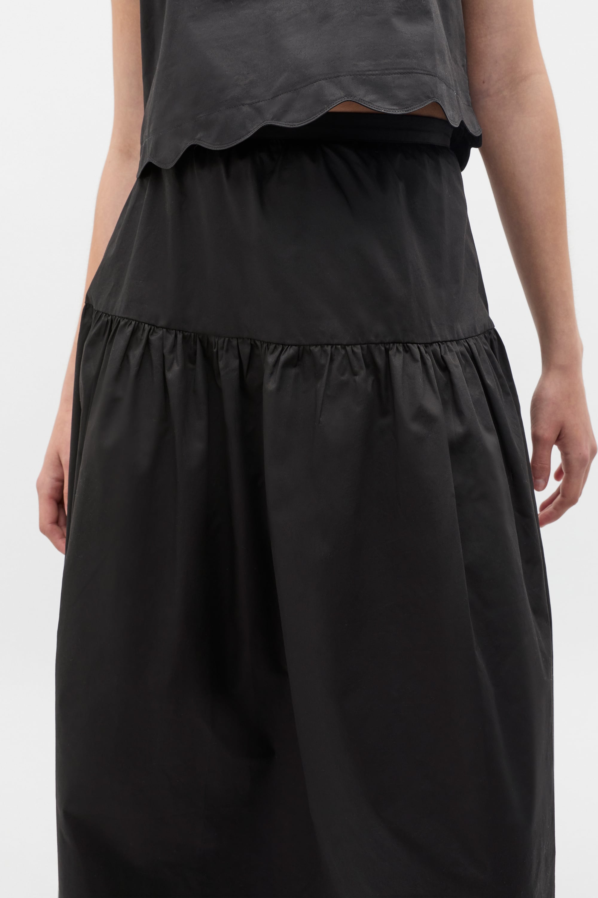 Poplin Scallop Skirt | Black | Seed Heritage